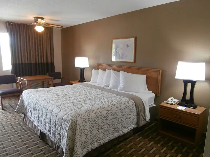 Americas Best Value Inn Blue Ridge 4