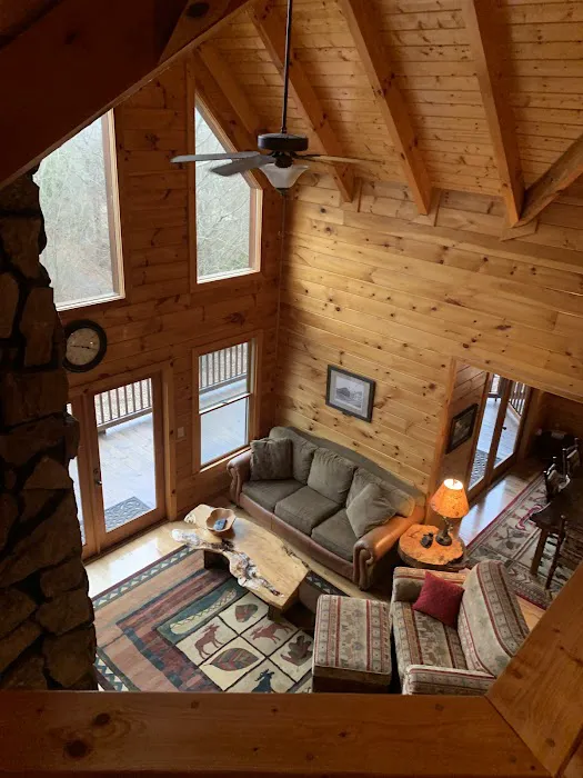 Laughing Squirrel Lodge 4