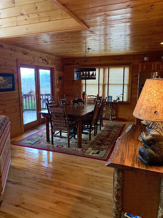 Laughing Squirrel Lodge 4