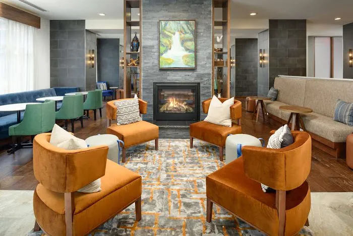 Hampton Inn Blue Ridge 4
