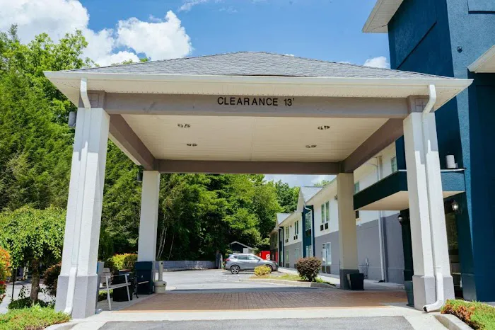 Clarion Pointe - Dillard near Blue Ridge Mountain GA 4