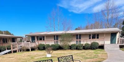 Blue Sky Inn