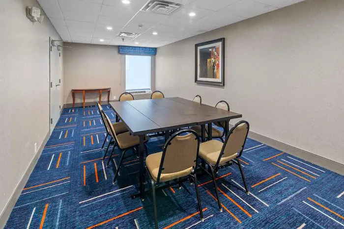 Hampton Inn Atlanta/Woodstock 4