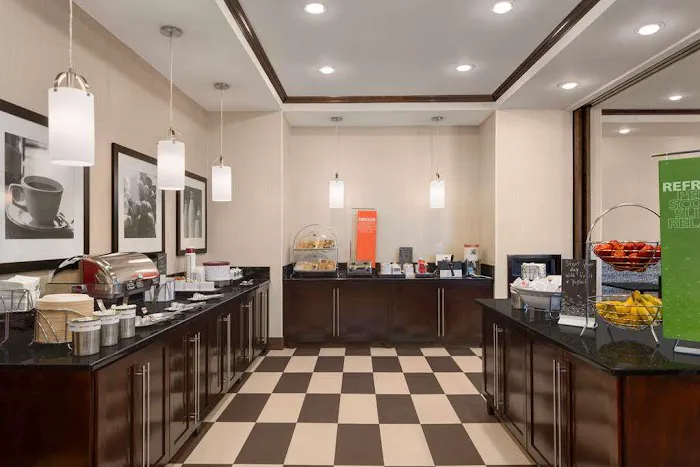 Hampton Inn & Suites Lavonia 4