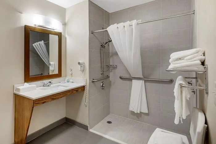 Quality Inn Seneca US-123 4