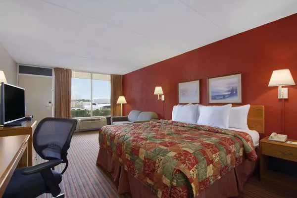 Days Inn by Wyndham Seneca / Clemson Area 4