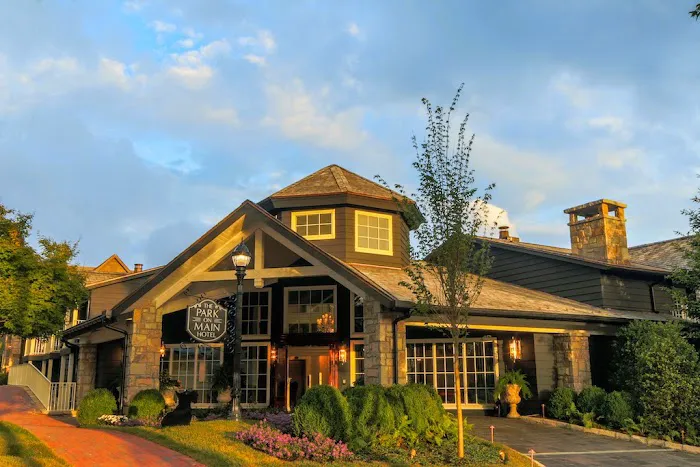 The Park on Main 4