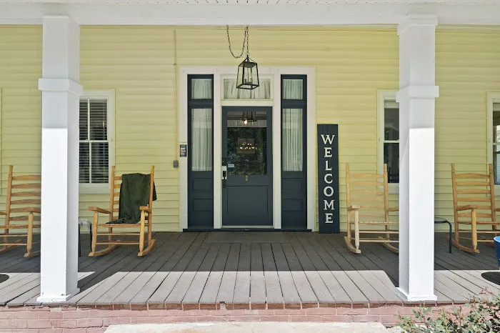 The Tellico Plains Inn 4