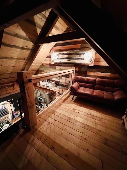 TheDreamRoom-CabinRental 4