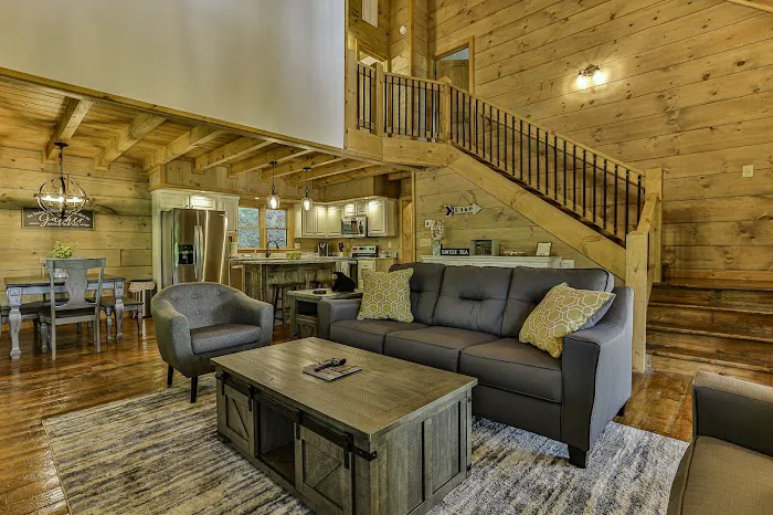 Lakeside Manor 4