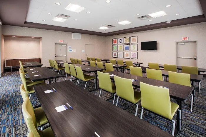 Holiday Inn Express & Suites Atlanta N - Woodstock by IHG 4