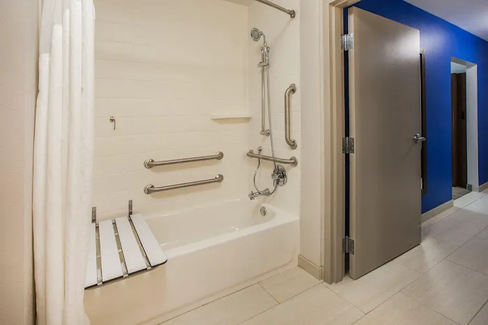 Holiday Inn Express & Suites Atlanta N - Woodstock by IHG 4
