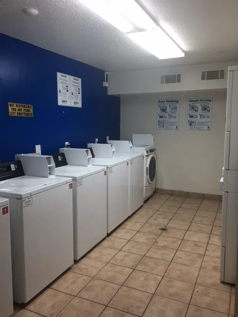 InTown Suites Extended Stay Atlanta GA - Marietta Roswell Rd 4