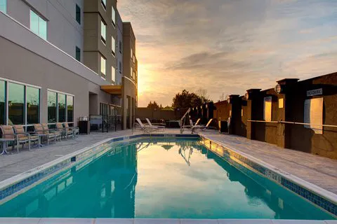 Courtyard Atlanta Kennesaw 5