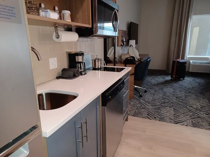 Candlewood Suites Atlanta Kennesaw, an IHG Hotel 5