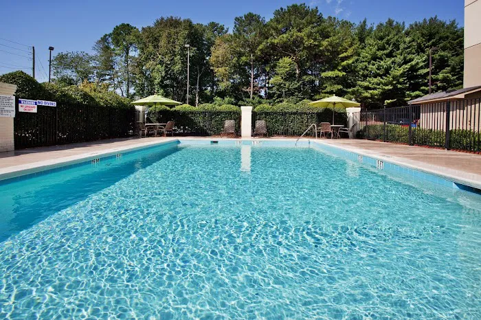 Holiday Inn Express Atlanta-Kennesaw by IHG 5