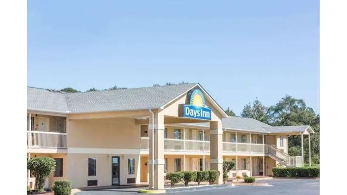 Days Inn by Wyndham Royston 4
