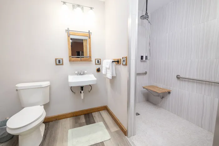 Hartwell Suites 4