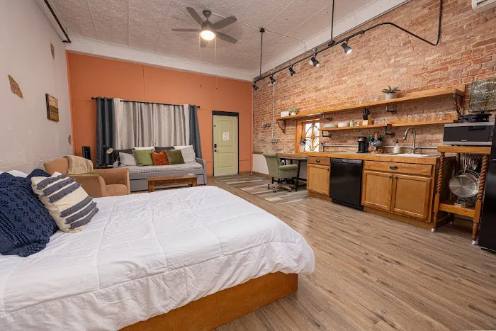 Hartwell Suites 4