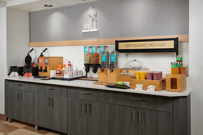 Hampton Inn Clemson-University Area 4