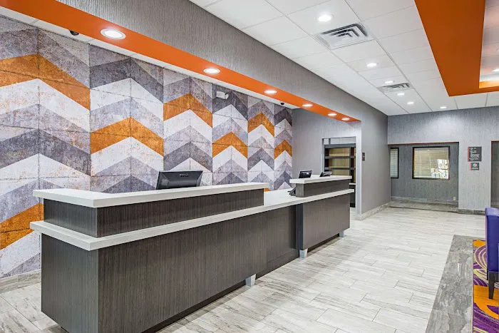 Best Western Plus Clemson Hotel & Conference Center 4