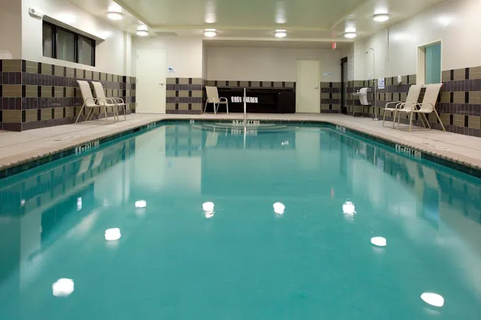 Holiday Inn Express & Suites Clemson - Univ Area by IHG 4