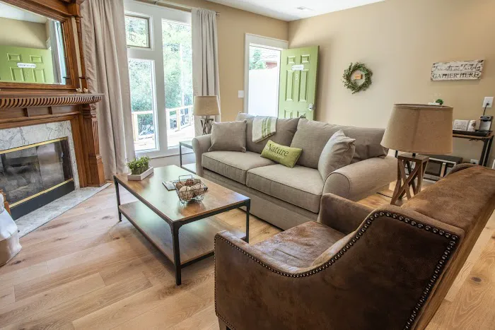 The Inn at Mill Creek 4