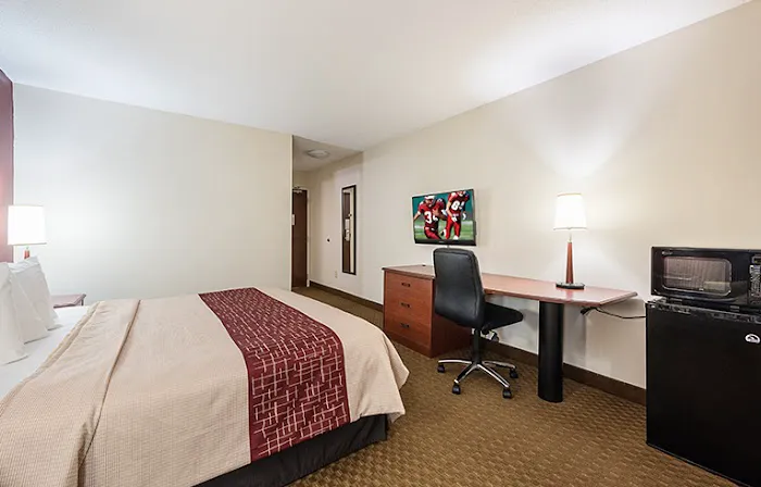 Red Roof Inn Etowah - Athens, TN 4
