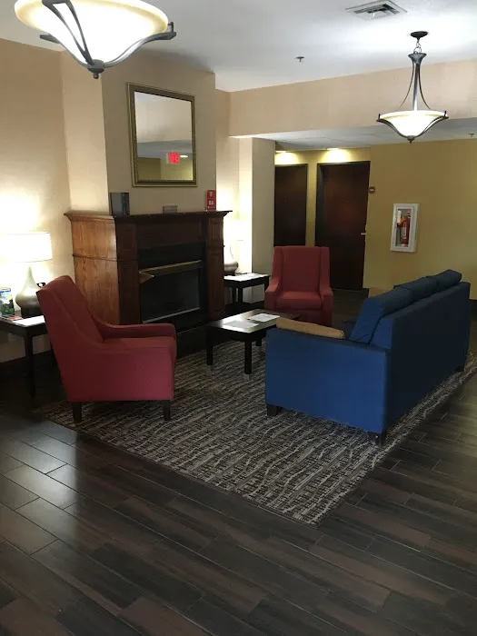 Quality Inn 4
