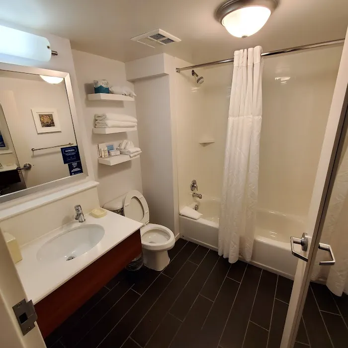 Hampton Inn Franklin 4