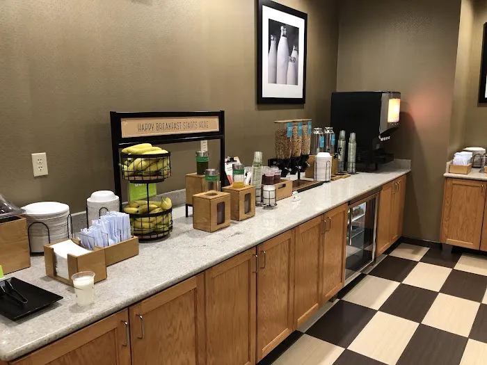 Hampton Inn Franklin 4