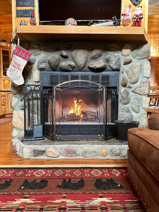 Baloo’s Mountain Cabin 4