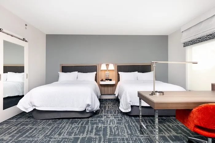 Hampton Inn Acworth 4