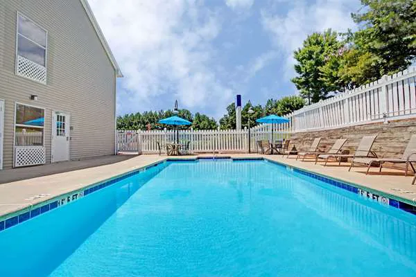 Baymont by Wyndham Kennesaw 5