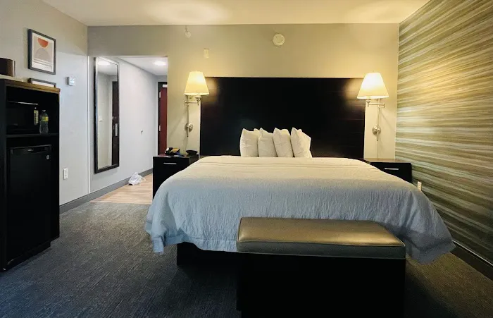 Hampton Inn Atlanta-Canton 4
