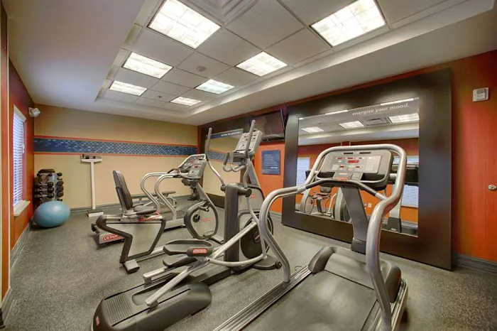 Hampton Inn Atlanta-Canton 4