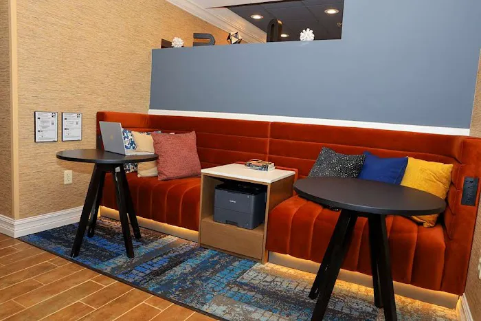 Hampton Inn Atlanta-Canton 4