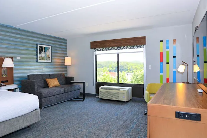 Hampton Inn Atlanta-Canton 4