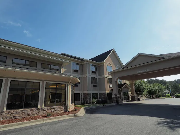 Country Inn & Suites by Radisson, Canton, GA 4