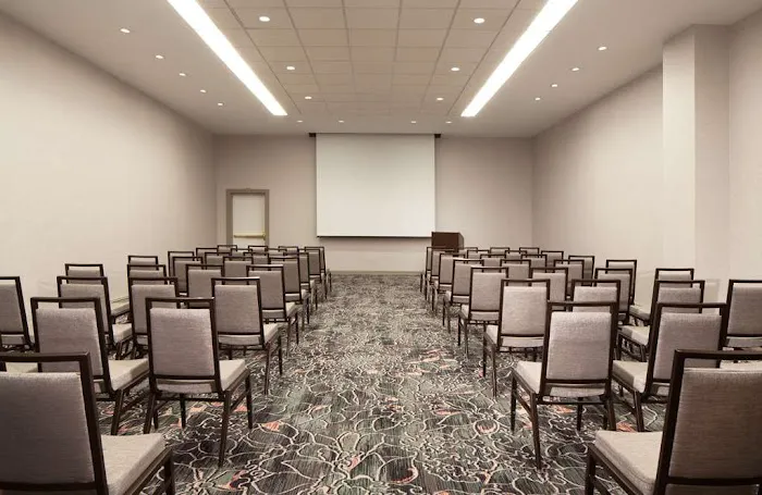Hilton Atlanta/Marietta Hotel & Conference Center 4