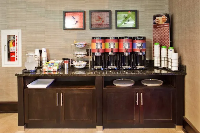 Hampton Inn Atlanta-Town Center/Kennesaw 5