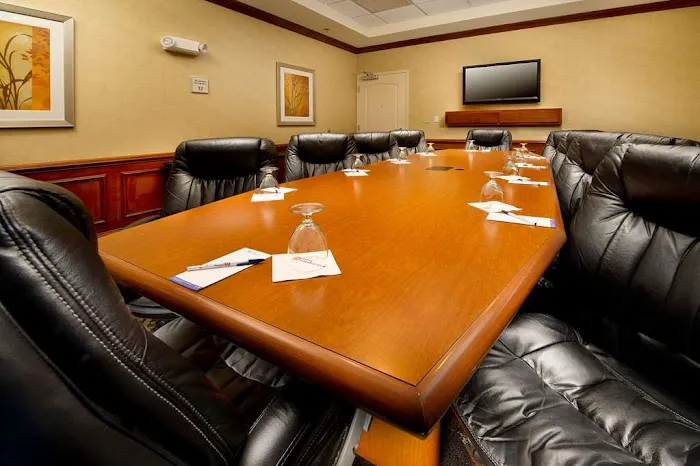 Hilton Garden Inn Atlanta NW/Kennesaw Town Center 5