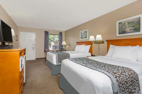 Days Inn by Wyndham Elberton 4