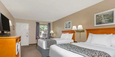 Days Inn by Wyndham Elberton