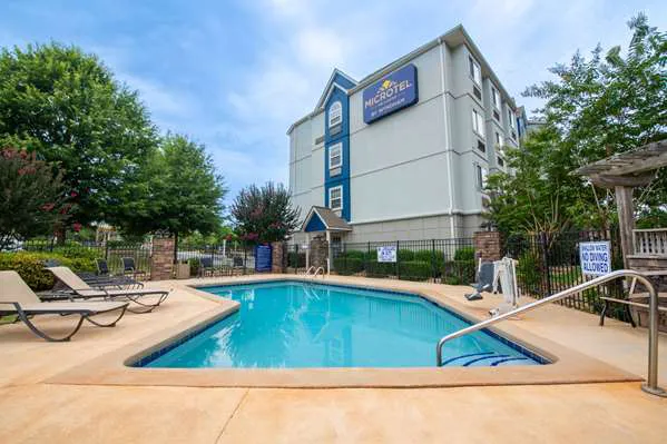 Microtel Inn & Suites by Wyndham Anderson/Clemson 4