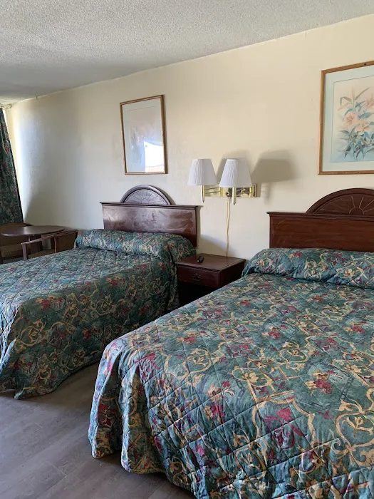 Sweetwater Hotel 4