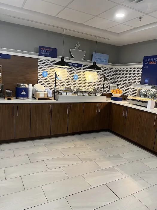 Holiday Inn Express Athens 4