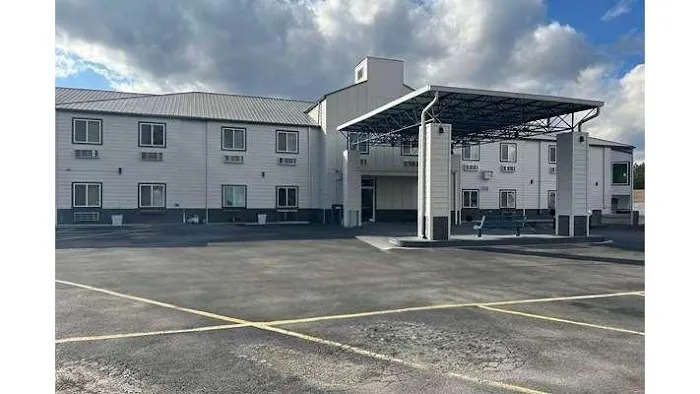 Baymont by Wyndham Athens, TN 4