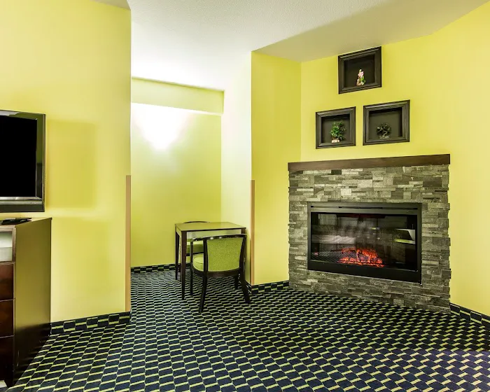 Comfort Inn Athens 4