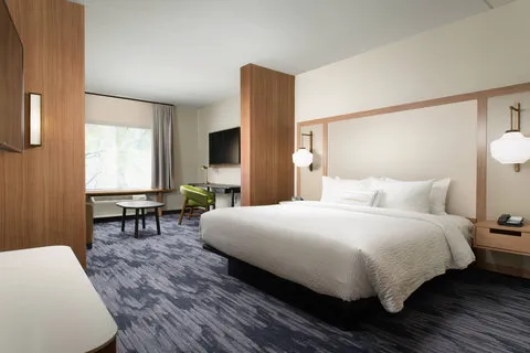 Fairfield Inn & Suites Athens 4